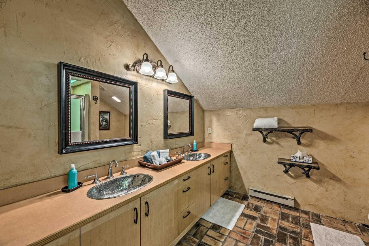 Cozy Ruidoso Cabin With Private Hot Tub And Large Deck エクステリア 写真