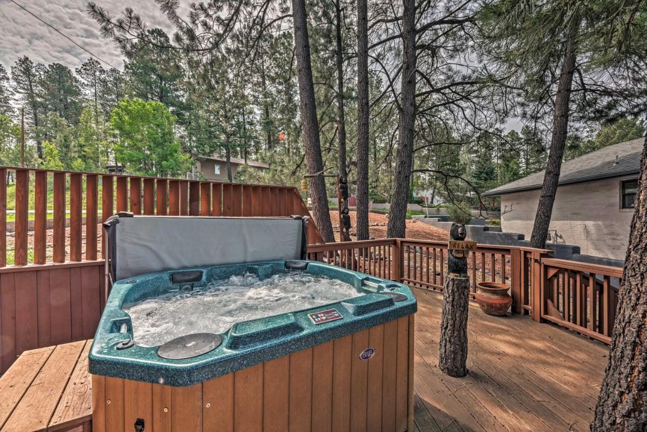 Cozy Ruidoso Cabin With Private Hot Tub And Large Deck エクステリア 写真